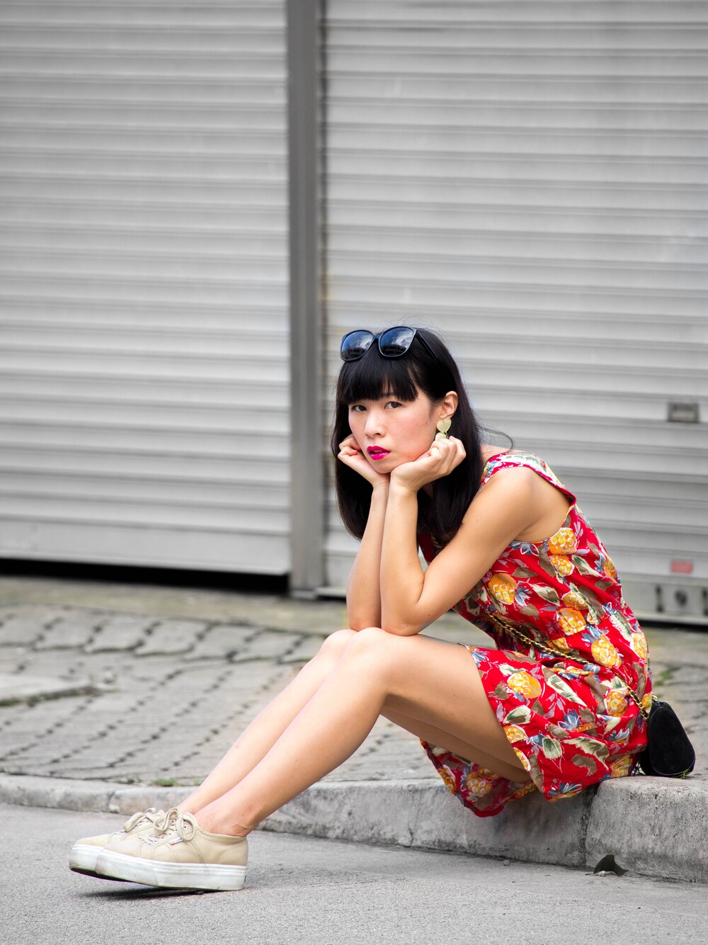 「floral、pineapple、summer、Hong Kong、VINTAGE、platform」｜「Ezzentric Topz のアイテム（チュニック、レッド系）」を使った、tweeさん（レディース・165cm）の秋コーディネートの1枚目の写真