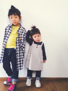 「Seraph（セラフ）のアイテム（ワンピース、グレー系）」を使った、pooooocoさん（キッズ）の秋コーディネート