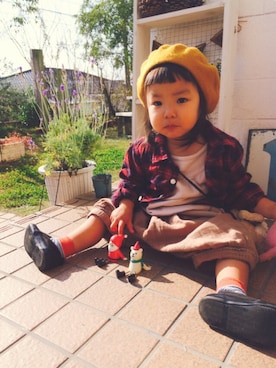 「無印良品（ムジルシリョウヒン）のアイテム（シャツ/ブラウス、レッド系）」を使った、pooooocoさん（キッズ）の冬コーディネート