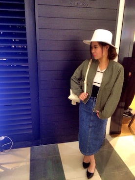 「AZUL by moussy（アズールバイマウジー）のアイテム（MA-1）」を使った、yukika ooyamaさん（レディース・159cm）の冬コーディネート