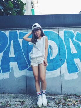 賴蔓蒂さんのコーディネート