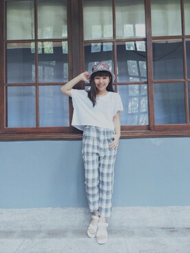 賴蔓蒂さんのコーディネート