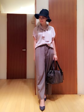 「KATHARINE ROSS（キャサリンロス）のアイテム（シャツ/ブラウス）」を使った、namiさん（レディース・166cm）の夏コーディネート