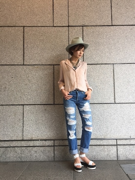 「NINE（ナイン）のアイテム（パンツ）」を使った、Mai Onoさん（レディース・165cm）の春コーディネート