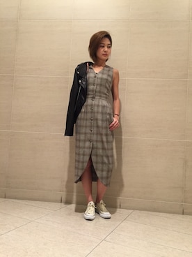 「NINE（ナイン）のアイテム（ライダースジャケット）」を使った、Mai Onoさん（レディース・165cm）の夏コーディネート