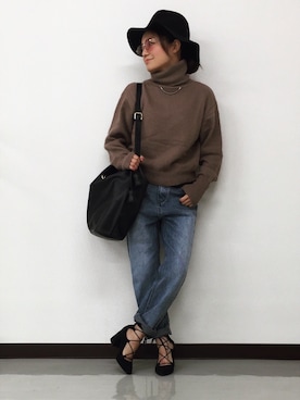 小菅彩子さんのコーディネート