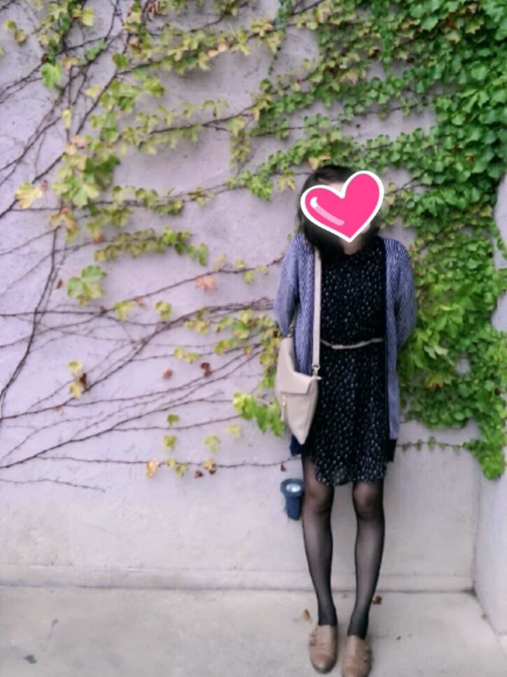 「UNIQLOのアイテム（ワンピース、ブラック系）」を使った、PSさん（レディース・165cm）の秋コーディネートの1枚目の写真