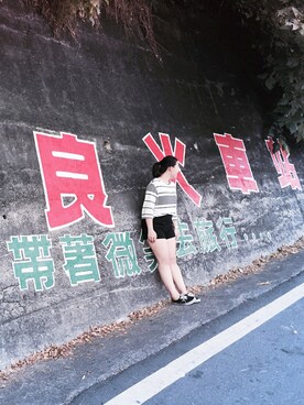 李綺さんのコーディネート