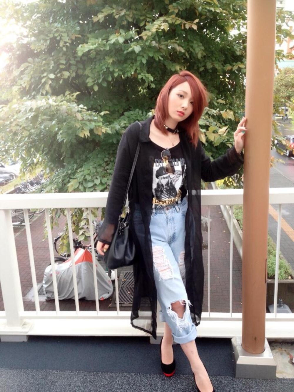 「#のアイテム（バングル/リストバンド、ブラック系）」を使った、M  さん（レディース・179cm）の秋コーディネートの1枚目の写真