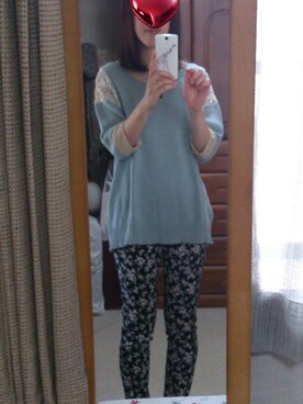 「BEARDSLEY（ビアズリー）のレースニット（ニット/セーター、ブルー系）」を使った、315さん（レディース・162cm）の春コーディネート