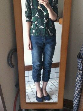 「ZARA（ザラ）の花柄ブラウス（トップス、グリーン系）」を使った、315さん（レディース・162cm）の秋コーディネート