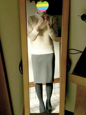 「UNIQLO（ユニクロ）のタイトスカート（スカート、グレー系）」を使った、315さん（レディース・162cm）の冬コーディネート