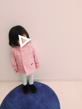 「ボアスニーカー」｜「アイテム（ジャケット/アウター）」を使った、ꙭ҉uka.さん（キッズ・90cm）の冬コーディネート