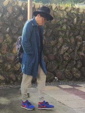 「ツバ広ハット」｜「アイテム（ステンカラーコート）」を使った、おかっぴきさん（メンズ・172cm）の秋コーディネート