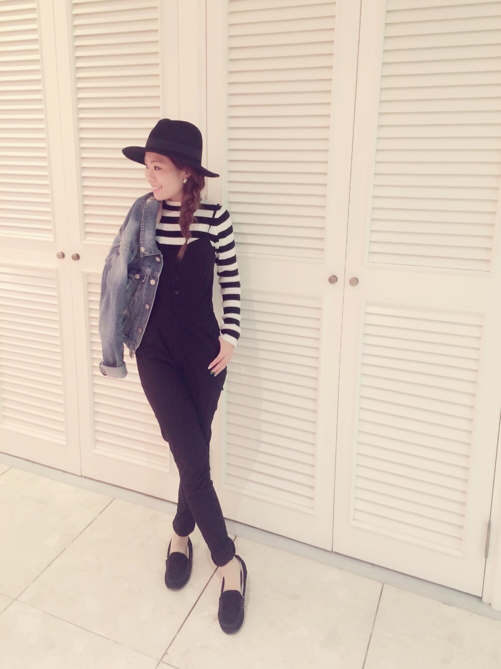 「WEGO、ニット、ボーダー、ブラック、オールインワン、ハイネック、ハット、EMODA、murua、Gジャン」｜「MURUAの【CASUAL】fitﾘﾌﾞﾆｯﾄtops（ニット/セーター、その他）」を使った、ＮＹＮＹkatsuraさん（レディース・153cm）の冬コーディネートの1枚目の写真