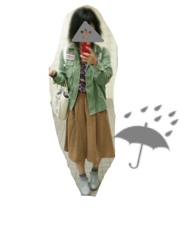「雨」｜「アイテム（ブーティ）」を使った、ほみさん（レディース・154cm）の秋コーディネート