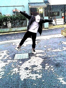 「KRIS VAN ASSCHE（クリスヴァンアッシュ）のアイテム（スウェット）」を使った、YUKI（MADKID）さん（メンズ・175cm）の冬コーディネート