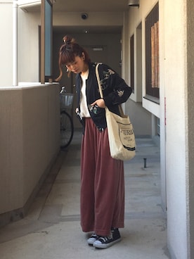 「Bou Jeloud（ブージュルード）のアイテム（ブルゾン）」を使った、tubomiさん（レディース・156cm）の秋コーディネート