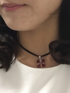「薩摩切子のアイテム（Necklace、レッド系）」を使った、食べちゃうぞおさん（レディース）の夏コーディネート