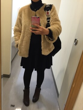 「ZARA（ザラ）のアイテム（Other outerwear、ベージュ系）」を使った、食べちゃうぞおさん（レディース）の冬コーディネート