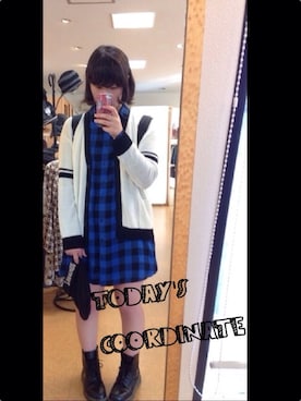 「GU（ジーユー）のアイテム（シャツ/ブラウス、ブルー系）」を使った、sakura さん（レディース・158cm）の秋コーディネート