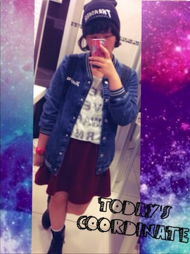「THRASHER（スラッシャー）のアイテム（ニットキャップ/ビーニー、ブラック系）」を使った、sakura さん（レディース・158cm）の秋コーディネート