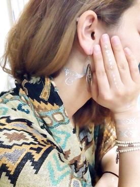 「アイテム（ハンドケア/ハンドクリーム）」を使った、MEGさん（レディース・159cm）の春コーディネート