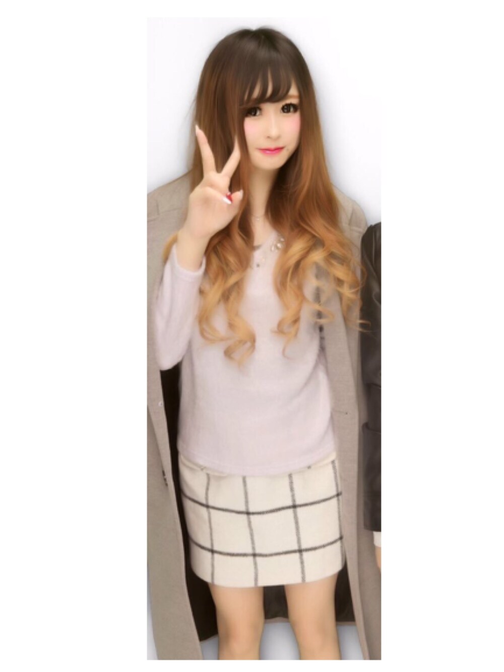 「シンプル、one way、パープル、コート、プリクラ」｜「INGNIのアイテム（ダウンジャケット/コート、グレー系）」を使った、らんぐれさん（レディース・156cm）の冬コーディネートの1枚目の写真