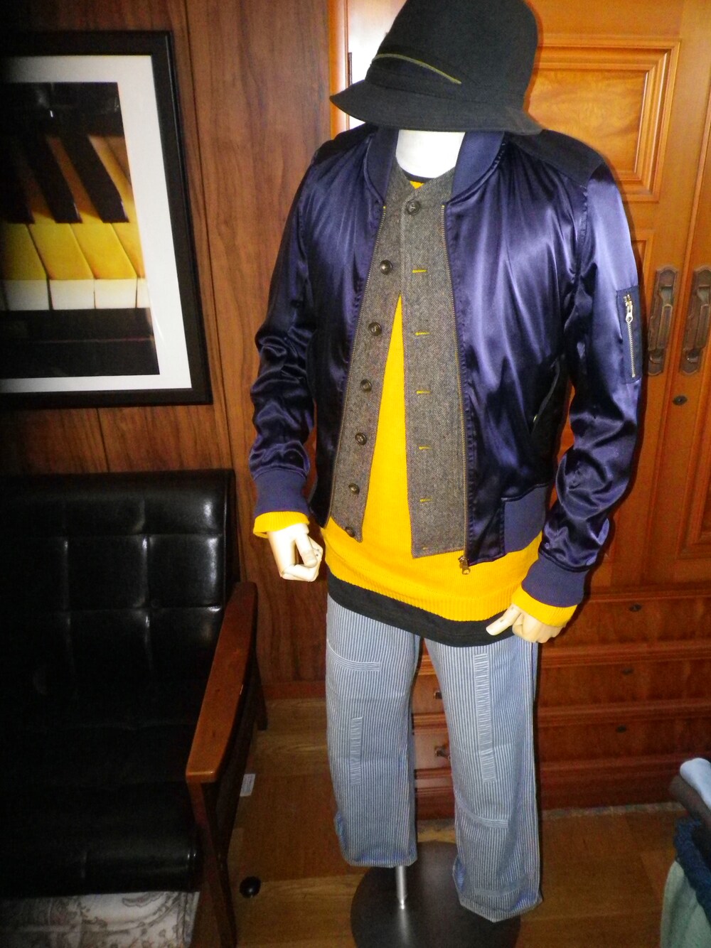 「ニット、MA-1、ベスト、ハット、Nepenthes」｜「no brandのハット（ハット、その他）」を使った、RyotaroNakatsukaさん（メンズ・182cm）の秋コーディネートの1枚目の写真