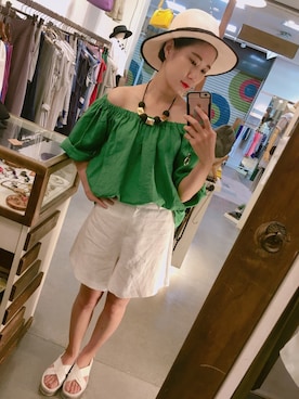 「hot」｜Ashleeeeeさん（レディース・165cm・20代）の夏コーディネート