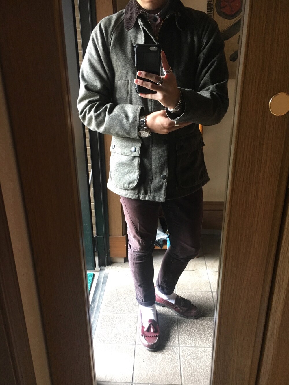 「STILL BY HAND、barbour、name.、G.H.BASS、indian jewelry、jillplatner、longines」｜「STILL BY HANDのアイテム（シャツ/ブラウス、その他）」を使った、TETSUITIROUさん（メンズ・164cm）の冬コーディネートの1枚目の写真