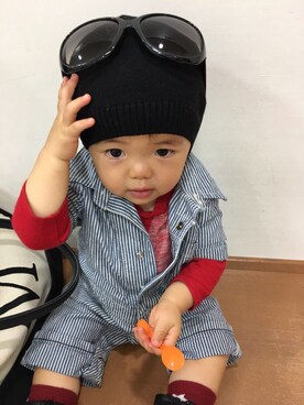 「アイテム（サングラス、ブラック系）」を使った、しーやんさん（キッズ・80cm）の秋コーディネート