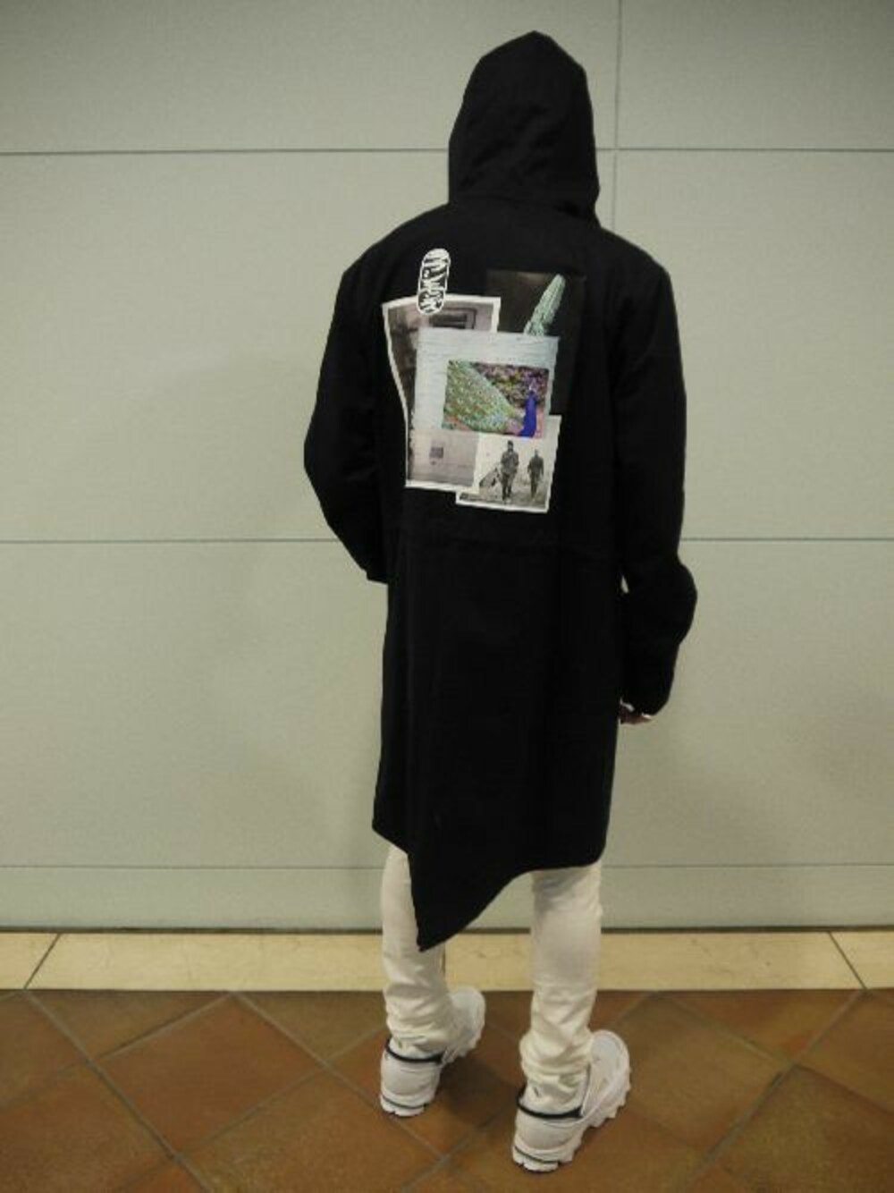 「モッズコート、オールホワイト、セール、RAF SIMONS、rafsimons×adidas、クラブ、ストリートモード、RAF SIMONS × FRED PERRY 、開催中、ジャポニズム」｜「603の603 無地×リブクルーソックス（ソックス/靴下、ホワイト系）」を使った、fujisakiさん（メンズ・172cm）の夏コーディネートの1枚目の写真