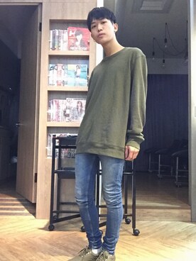 「H&M（エイチ・アンド・エム）のアイテム（オールインワン・サロペット）」を使った、吳さん（メンズ・168cm）の秋コーディネート