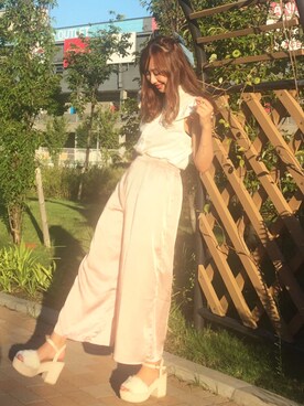 小林愛莉奈さんのコーディネート