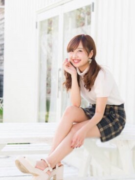 小林愛莉奈さんのコーディネート