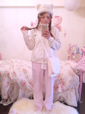 「keisuke kanda（ケイスケカンダ）のアイテム（パーカー）」を使った、めて子さん（レディース・153cm）の秋コーディネート