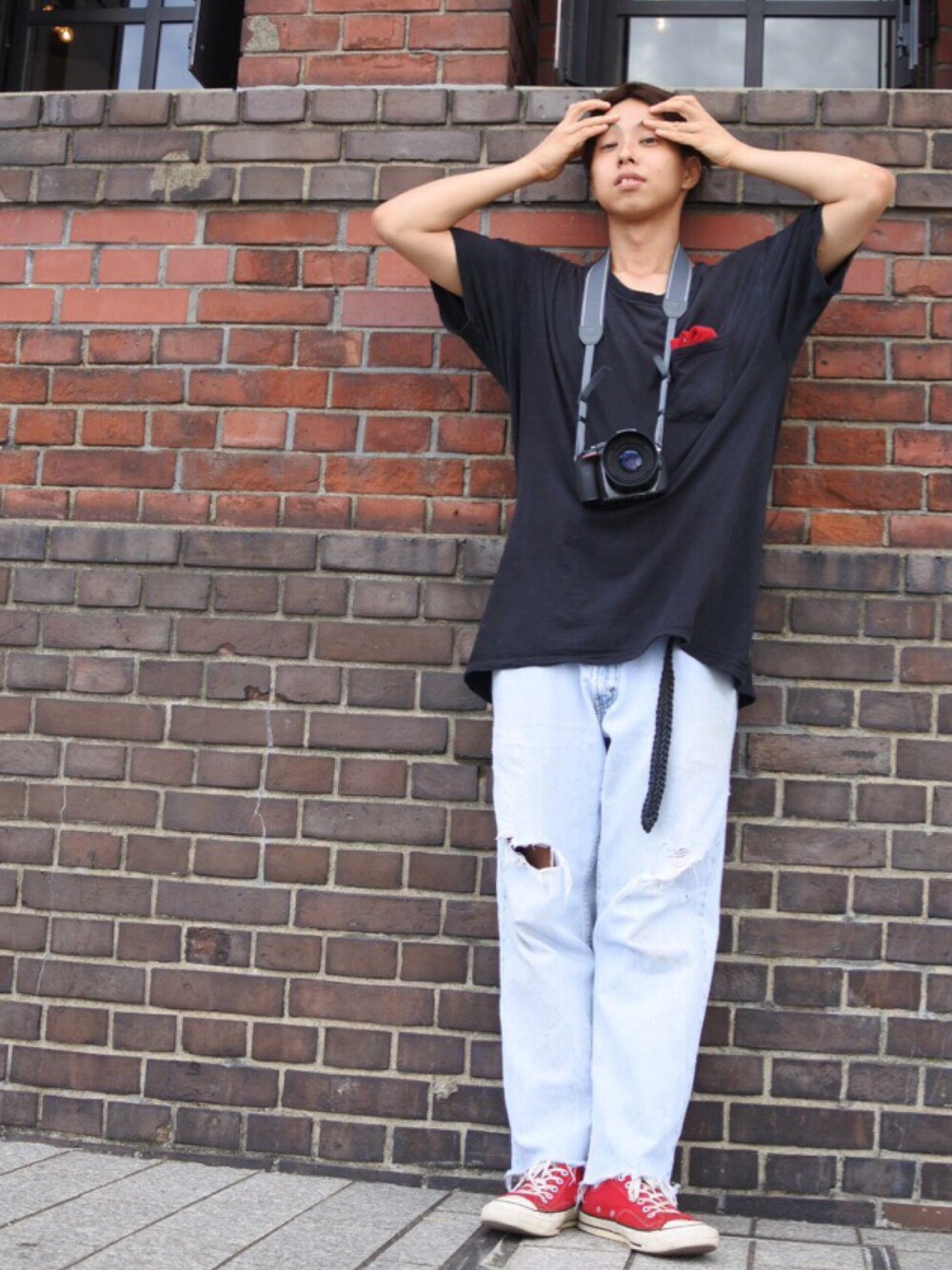 「古着」｜「古着のアイテム（Tシャツ/カットソー、ブラック系）」を使った、ミルキーさん（メンズ・172cm）の秋コーディネートの1枚目の写真