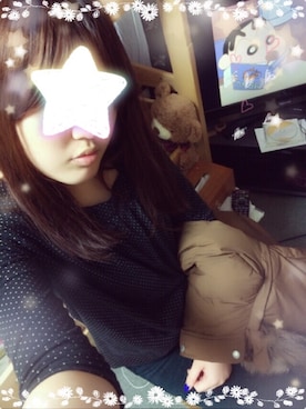 「アイテム（ダウンベスト、ブラウン系）」を使った、柘植沙耶さん（レディース・166cm）の冬コーディネート