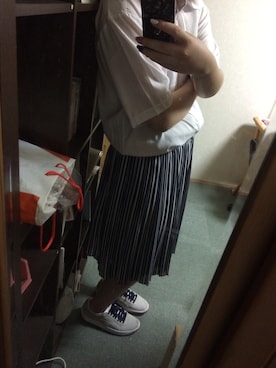 柘植沙耶さんのコーディネート