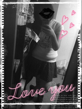 柘植沙耶さんのコーディネート