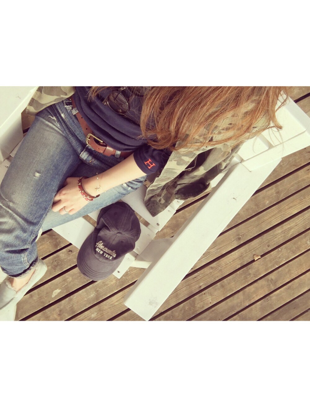 「HOLLYWOOD RANCH MARKETのアイテム（Tシャツ/カットソー、その他）」を使った、mikittyさん（レディース・156cm）の春コーディネートの1枚目の写真