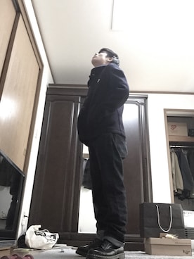「アイテム（ステンカラーコート）」を使った、artさん（メンズ・175cm・10代）の春コーディネート
