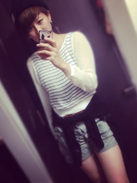 「シースルー」｜「アイテム（ニットキャップ/ビーニー）」を使った、h i t o m iさん（レディース・166cm）の秋コーディネート