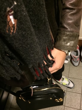 「TOMMY HILFIGER（トミーヒルフィガー）のアイテム（ライダースジャケット）」を使った、KAEDEさん（レディース・153cm）の冬コーディネート