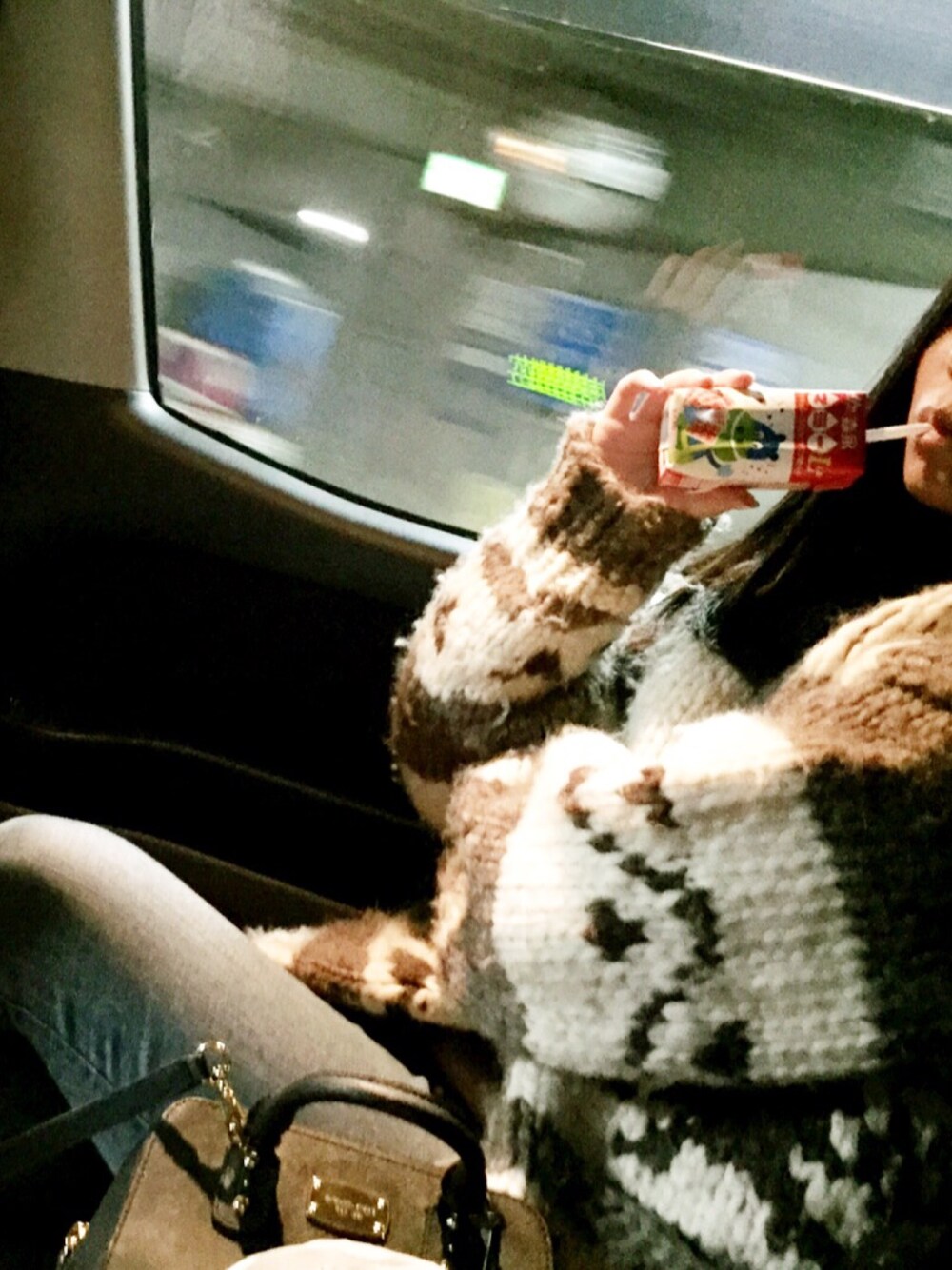 POLO RALPH LAURENのニット/セーターを使った「カウチンセーター」の