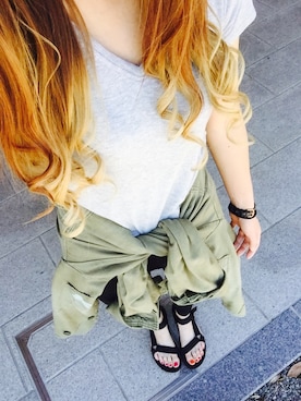 「teva」｜「アイテム（ミリタリージャケット）」を使った、Nさん（レディース・163cm）の夏コーディネート