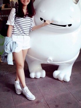 「travel」｜「アイテム（デニムジャケット）」を使った、Chu-Yin Changさん（レディース・155cm）の秋コーディネート