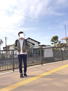 じんばさん(メンズ・173cm)の春コーディネート