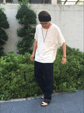 「アイテム（バングル/リストバンド）」を使った、Tuさん（メンズ・175cm・20代）の夏コーディネート